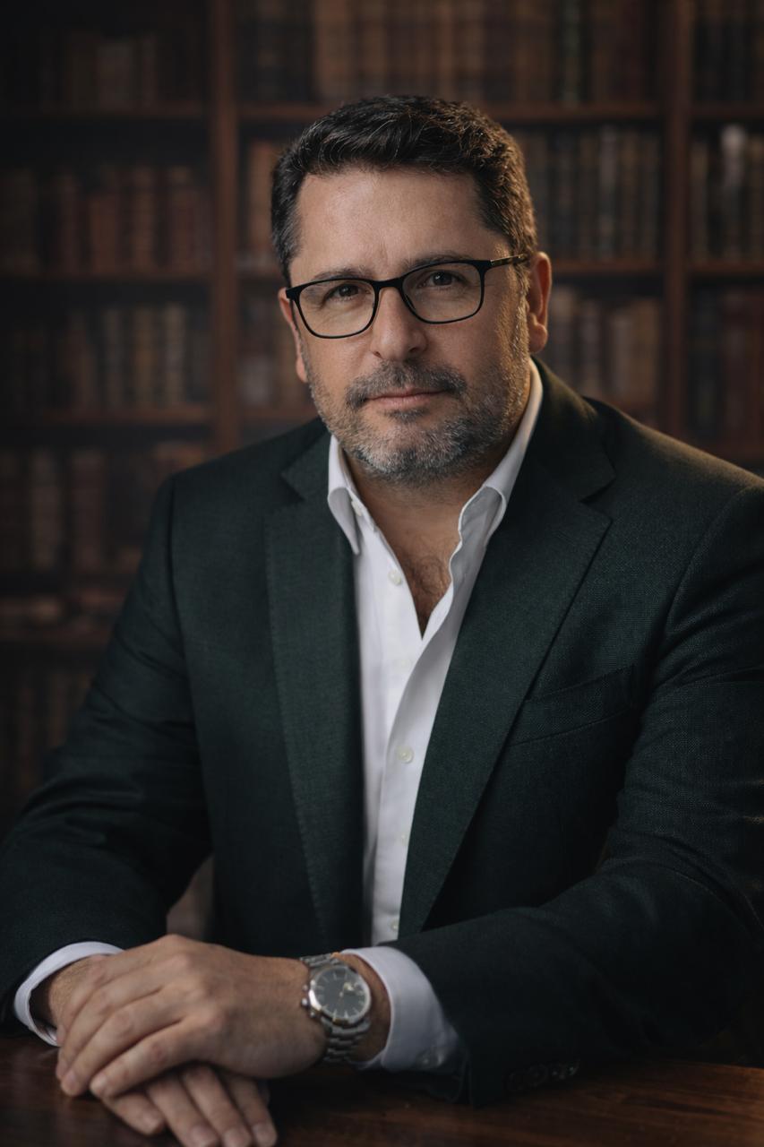 Asesor de SL Corredora de Seguros